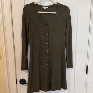 American Eagle Outfitters Ribbed Button-Down Dress in Olive Green